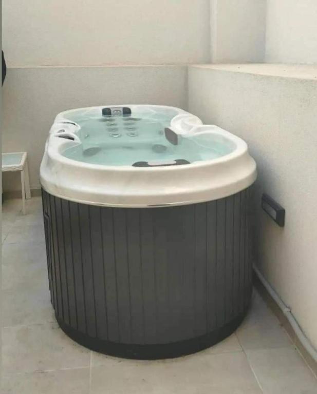Jacuzzi Maisonette In Sfakia Center 'New 2023' Leilighet Khóra Sfakíon Eksteriør bilde